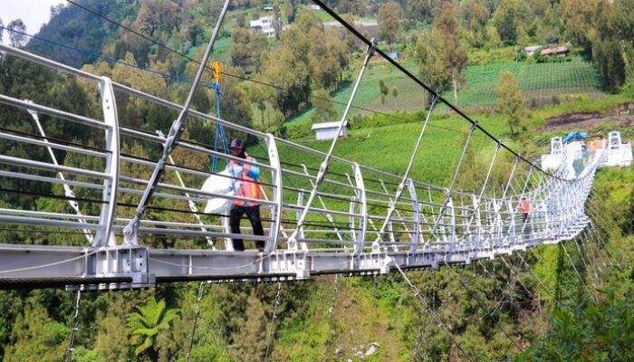 Setelah Lama Dinanti, Jembatan Kaca Bromo Akan Dibuka Akhir Juni 2026