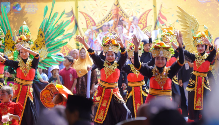 Demang Fair Bangkitkan Semangat Kademangan Berhias dan Ekonomi Kreatif