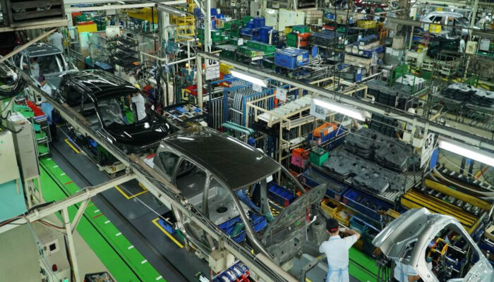 Lobi Industri Otomotif Jepang Disebut Hambat Era Mobil Listrik RI