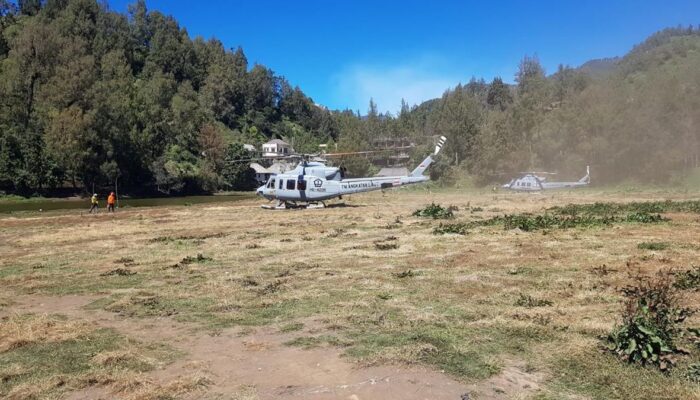 Sudah 120 Hektare Bromo Terbakar, Helikopter Water Bombing Dikerahkan