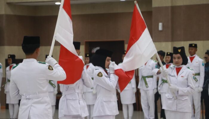 74 Putra-Putri Terbaik Probolinggo Dikukuhkan sebagai Paskibraka 2026