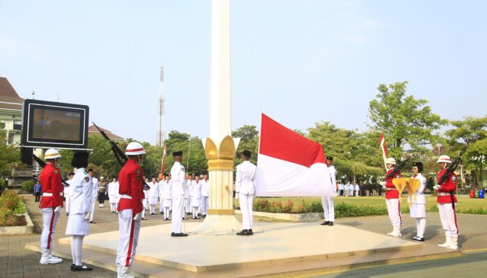 Upacara HUT ke-81 RI di Kraksaan, Bupati Probolinggo Bicara Masa Depan Anak Muda