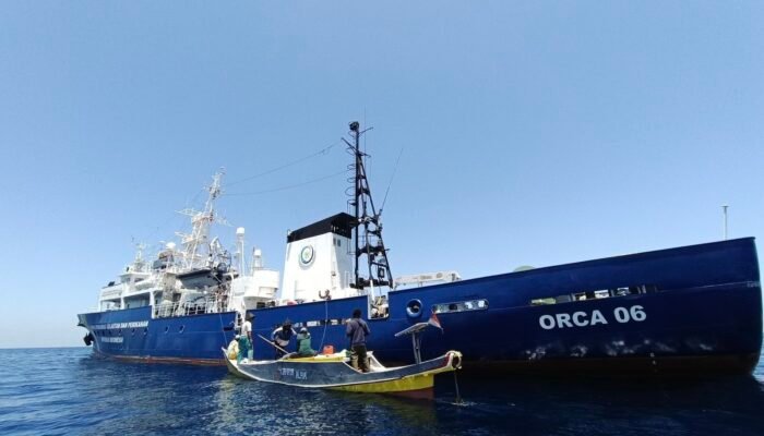 Kapal Nurmaulina Ditangkap KKP, Bawa 20 Kg Ikan Hasil Diduga Bom Ikan
