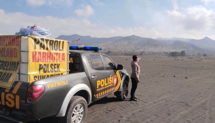 Kawasan Bromo Dipantau Ketat Polisi, Wisatawan Diingatkan Waspada Kebakaran