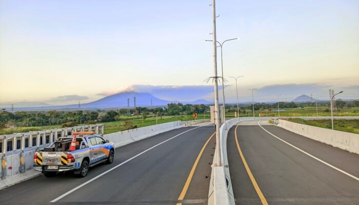 Akses Tol Probolinggo Barat-Timur Ditutup, Ini Rute Alternatifnya